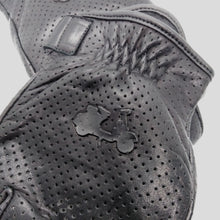 Load image into Gallery viewer, JUSTINTOSCOOTERS AIR SCOOTER ITALIAN LEATHER SCOOTER GLOVES