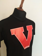 Load image into Gallery viewer, VESPA IVY RED T-SHIRT