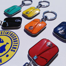 Load image into Gallery viewer, VESPA LEGSHIELD KEYRING