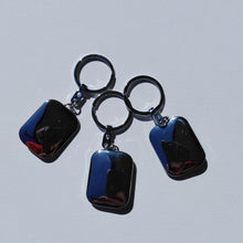 Load image into Gallery viewer, VESPA LEGSHIELD KEYRING