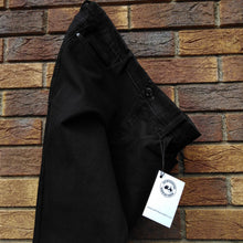 Load image into Gallery viewer, STRAIGHT FIT BLACK DENIM JEANS