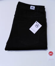 Load image into Gallery viewer, STRAIGHT FIT BLACK DENIM JEANS