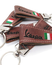 Load image into Gallery viewer, VESPA ITALIAN LEATHER SCOOTER KEYRING