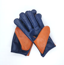 Load image into Gallery viewer, ITALIAN DRIVING GLOVES